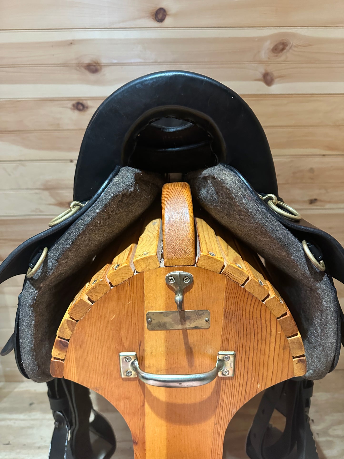 15.5” Tucker Endurance Trail Saddle Model 159