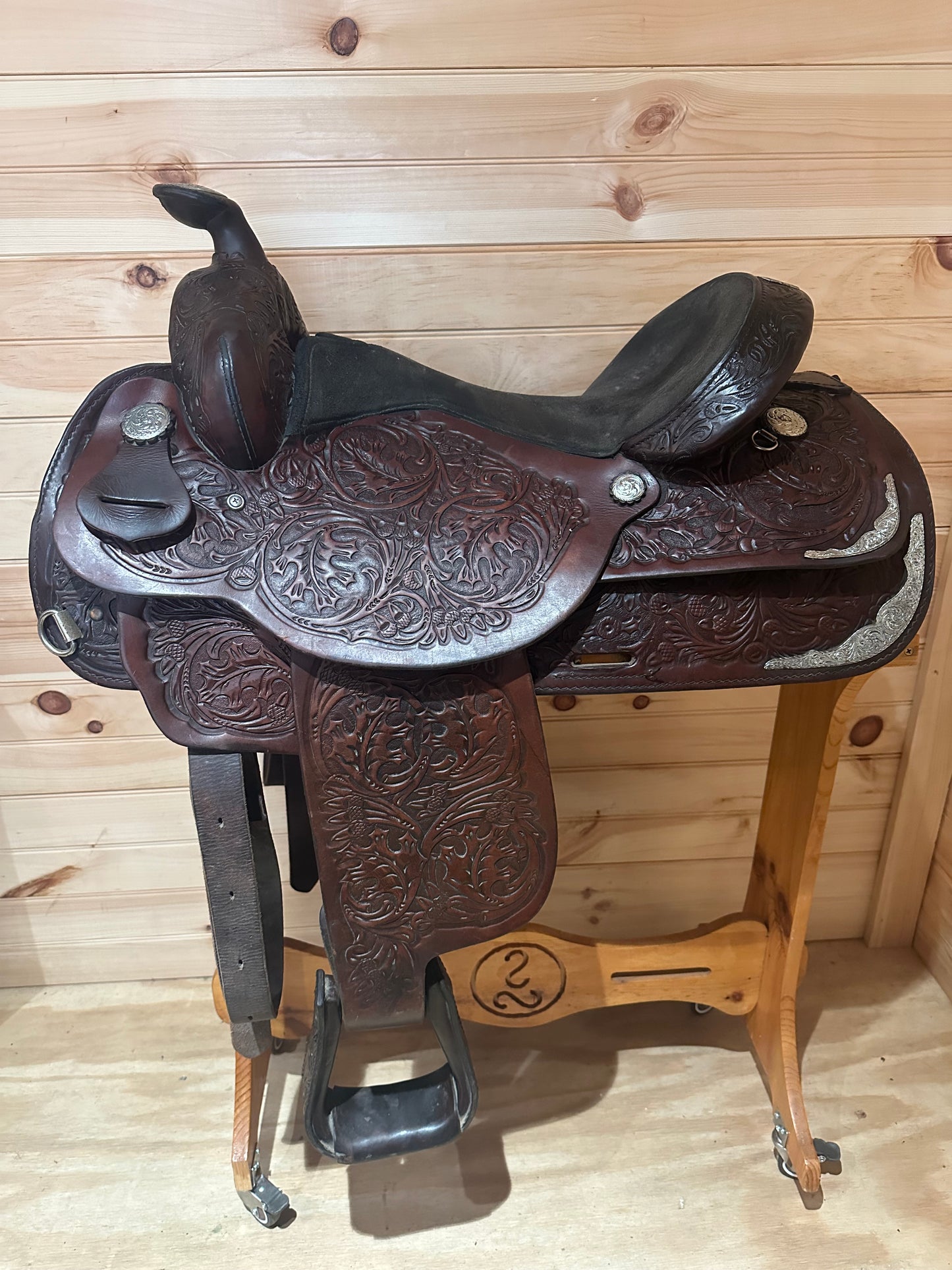 16” Circle Y Western Show Saddle Model 3960