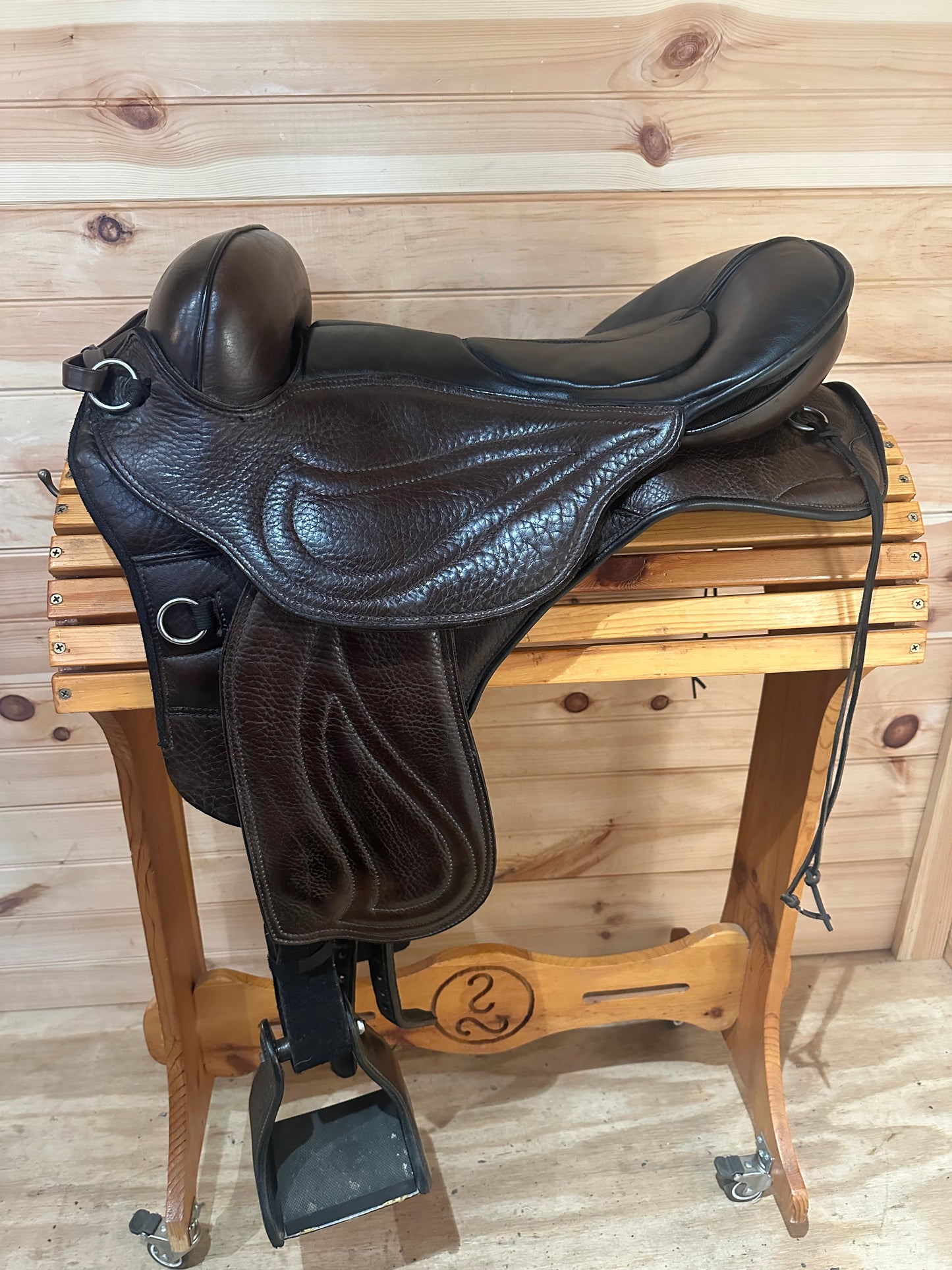 16” Sensation Ride Western Sport Treeless Trail Saddle