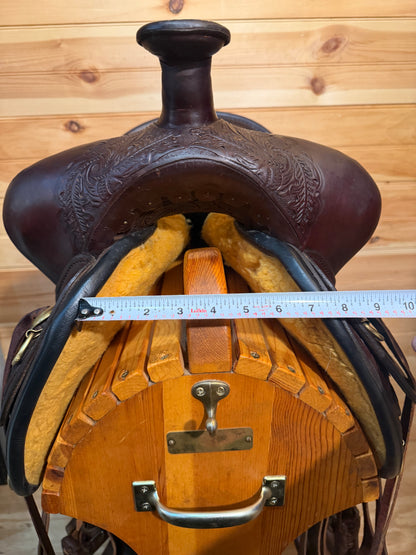 16” Circle Y Carlsbad Flex-Lite Western trail saddle Model 2376