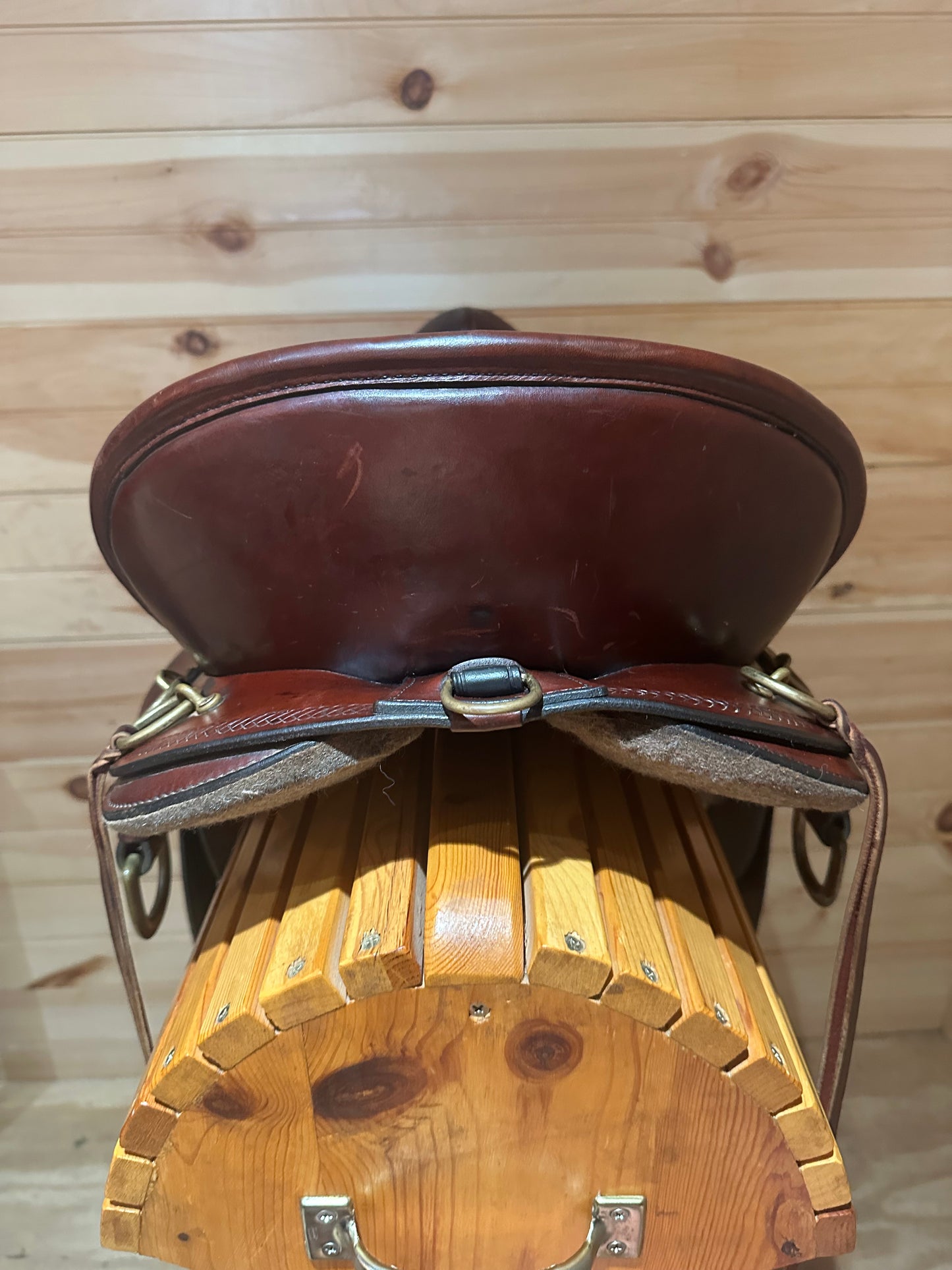 17.5” Tucker River Plantation Endurance Trail Saddle Model 146