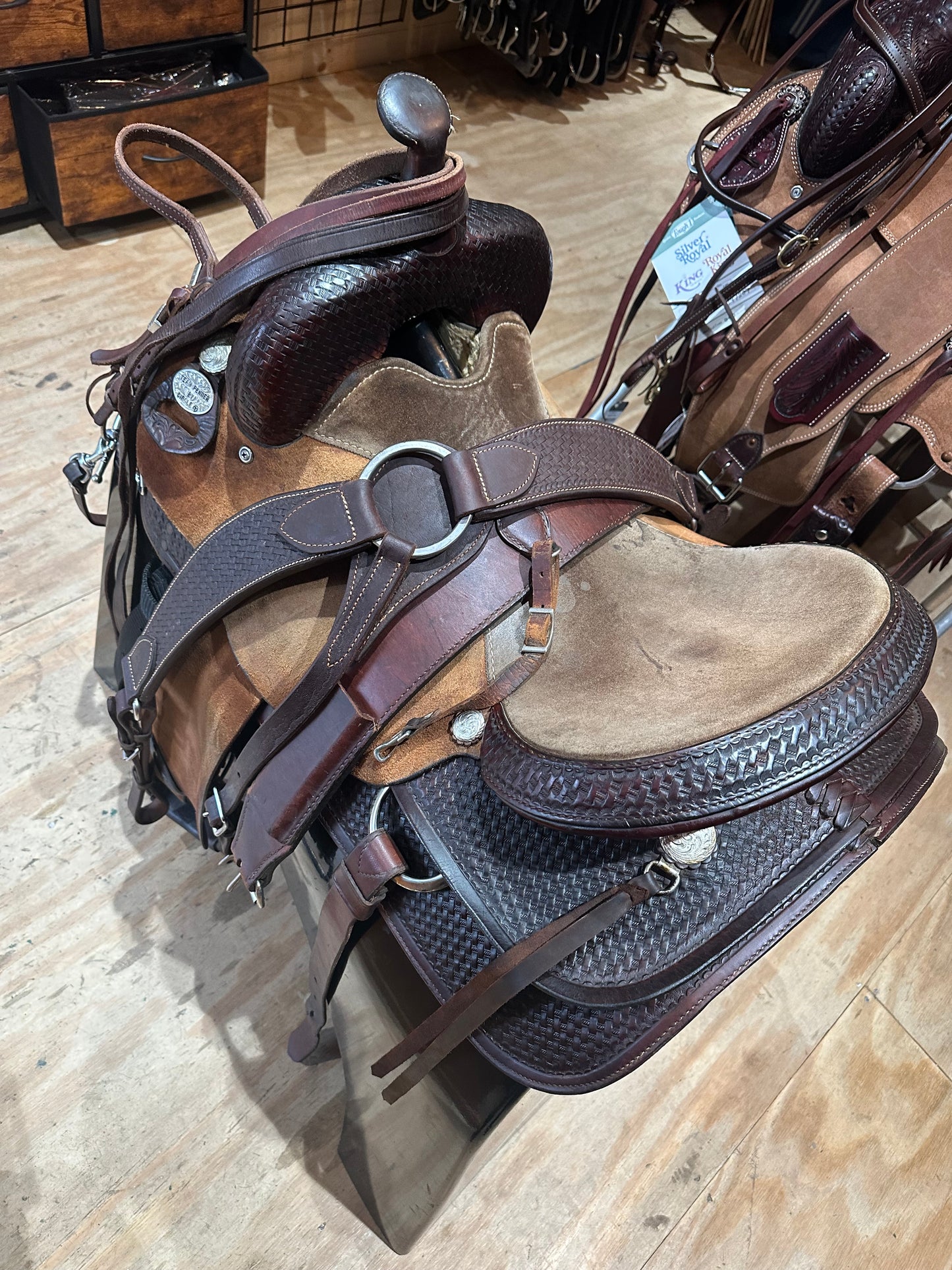 16” Circle Y Team Penner Western saddle Model 2634