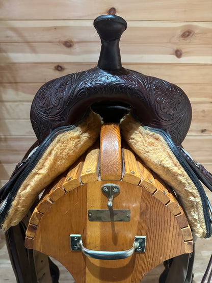16” Circle Y High Horse Mineral Wells Western Trail Saddle Model 6812 (2023)