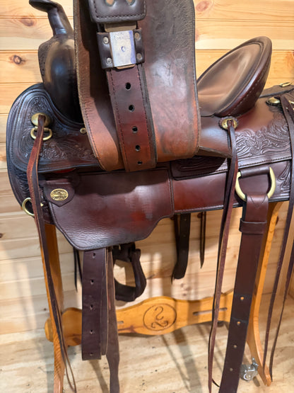 16” Circle Y Carlsbad Flex-Lite Western trail saddle Model 2376