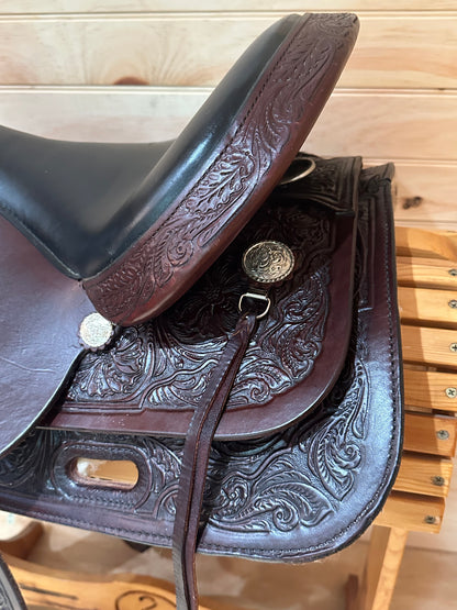 15” Circle Y High Horse Mineral Wells Western Trail Saddle Model 6812 (Wide)