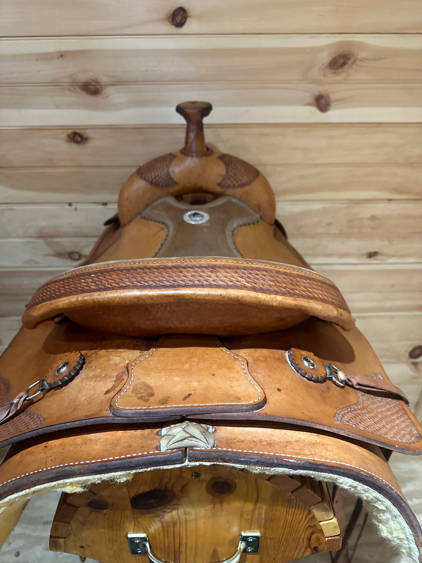 16” Alamo Saddlery Roper Style Western Trail Saddle