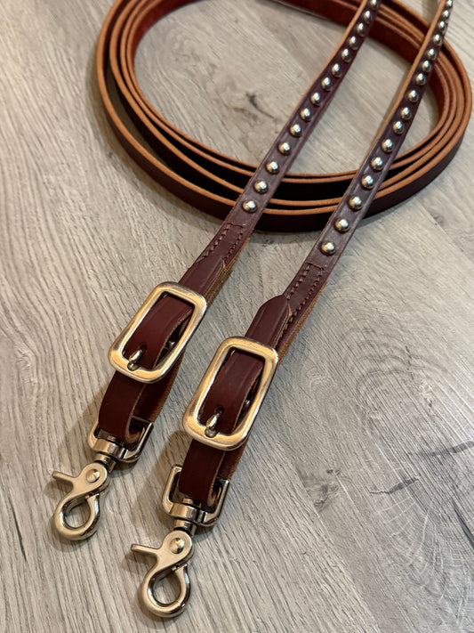 Dotted Leather Split Reins 8’ Quick Change Ends w/ Snaps - Burgundy