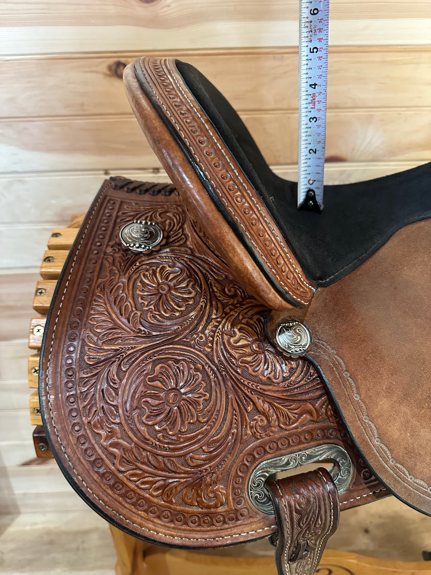 14” Circle Y Lisa Lockhart Flex2 Barrel Racer Model 1545