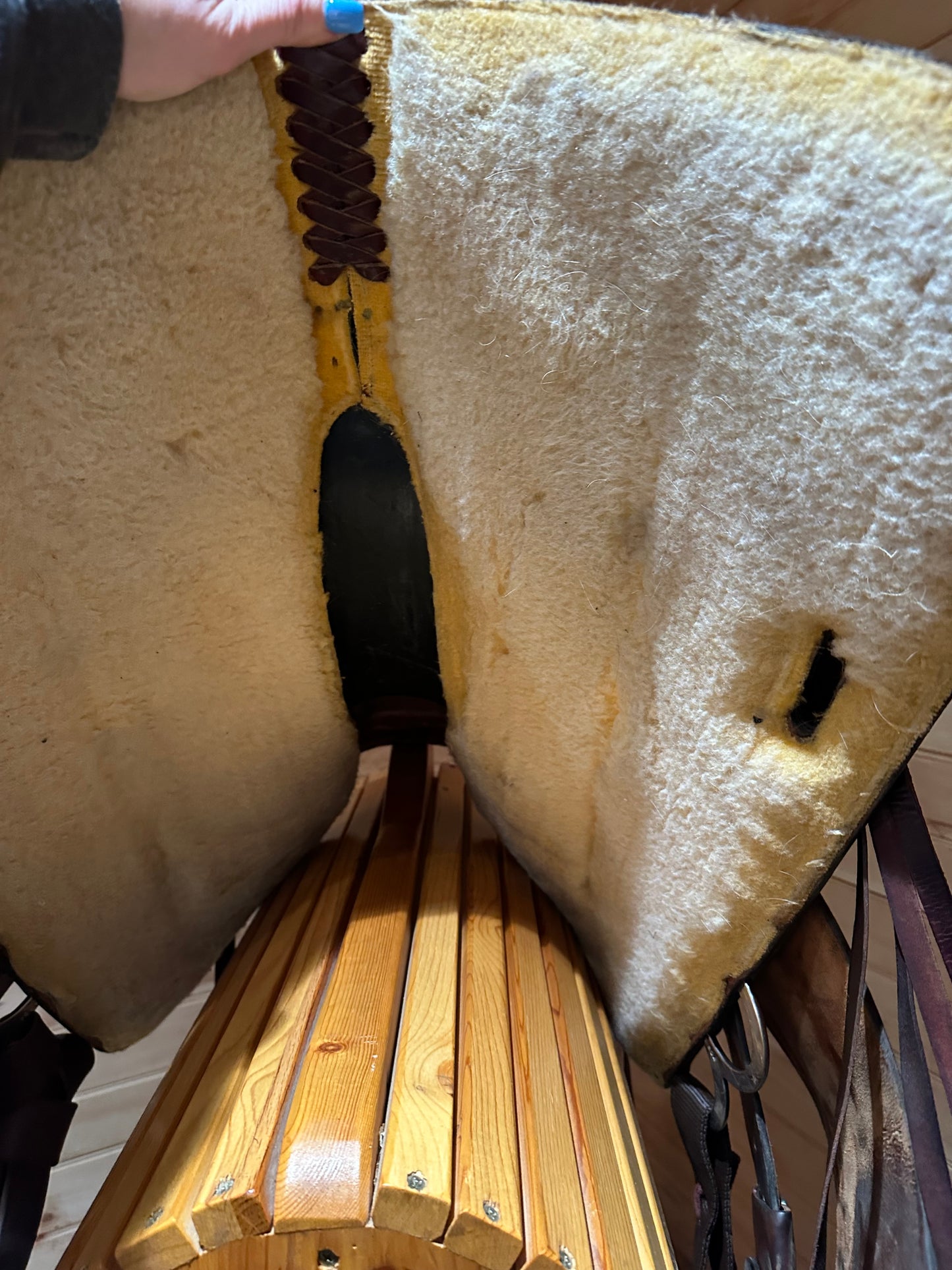 17” Big Horn Deluxe Equi-fit Flex Western Trail Saddle Model 1655