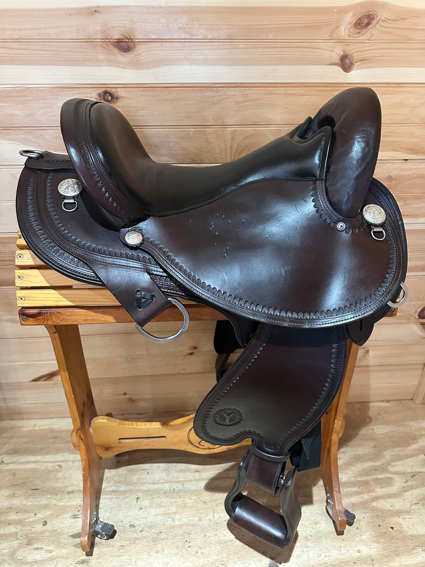 16” Circle Y Virginia Flex2 Trail Gaiter Gaited Endurance Saddle Model 1588 (2020)
