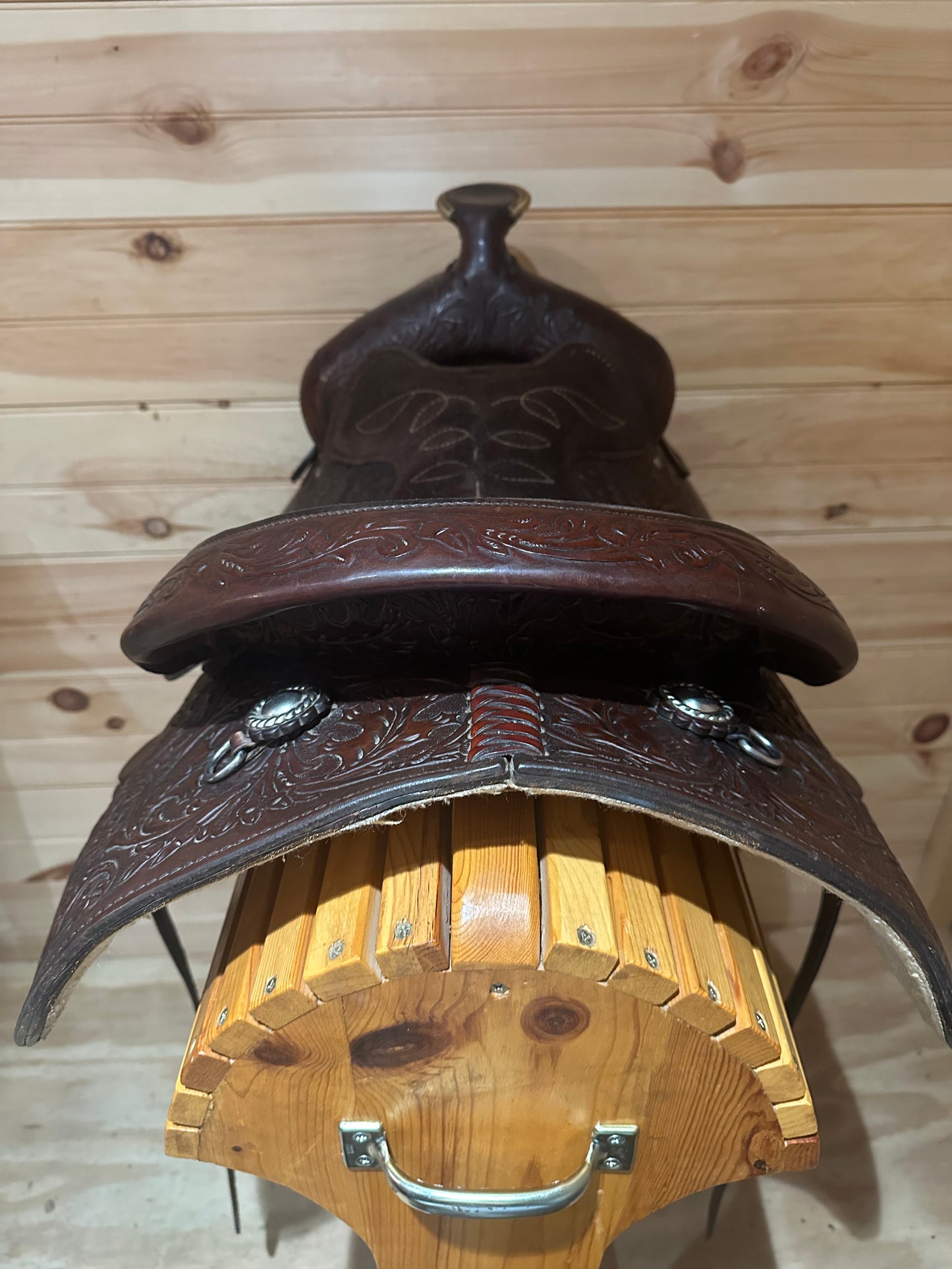 16” Circle Y Park & Trail Western Saddle Model 2106