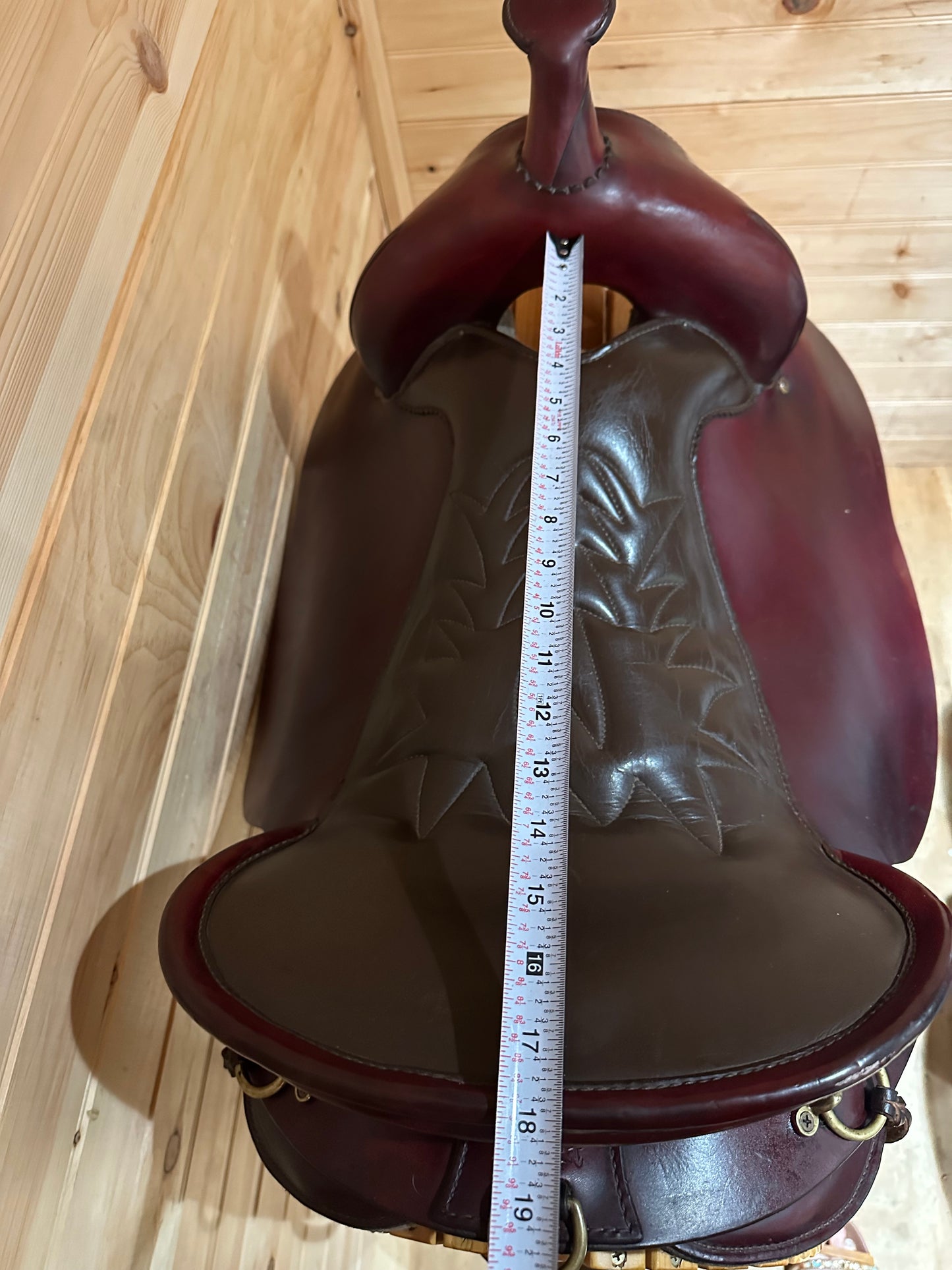 17.5” Tucker Saddlery Cheyenne Western Trail Saddle Model 157