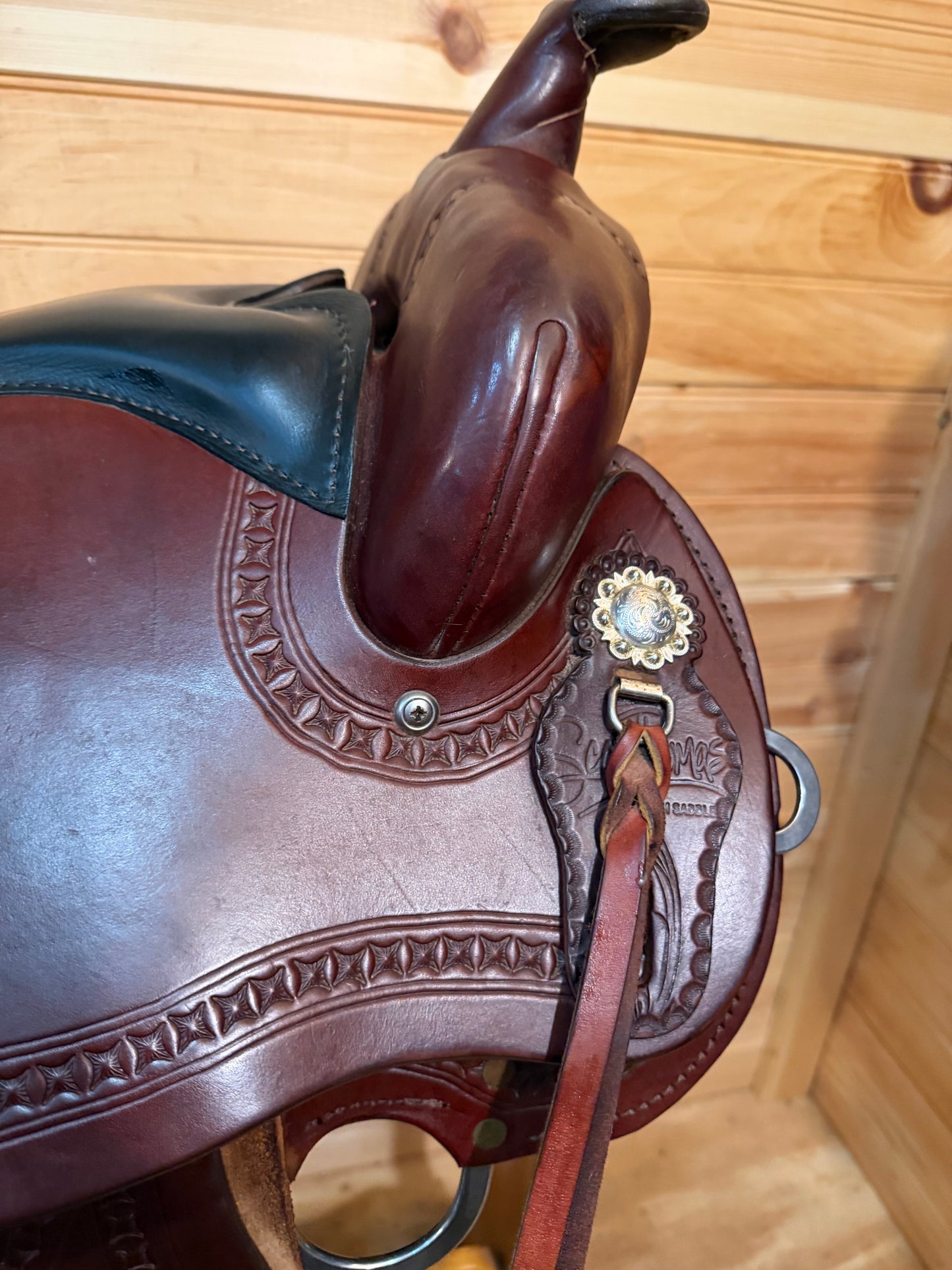 17” Scott Thomas Monument Trail Western Saddle (2025)