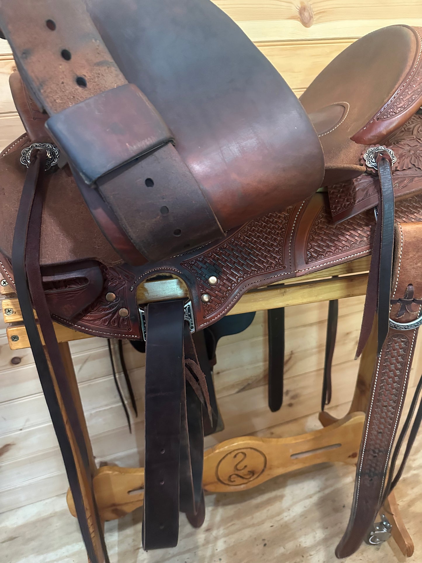 15.5” Cowboss Wade Lite Western Ranch Saddle