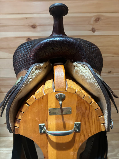 16” Circle Y Team Penner Western saddle Model 2634