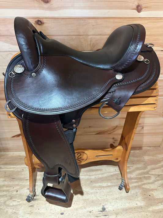 16” Circle Y Virginia Flex2 Trail Gaiter Gaited Endurance Saddle Model 1588 (2020)