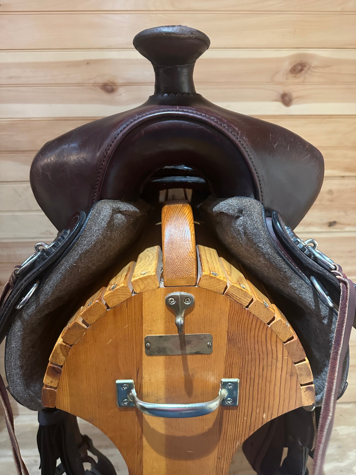 15.5” Tucker High Plains Western Trail Saddle Model 260