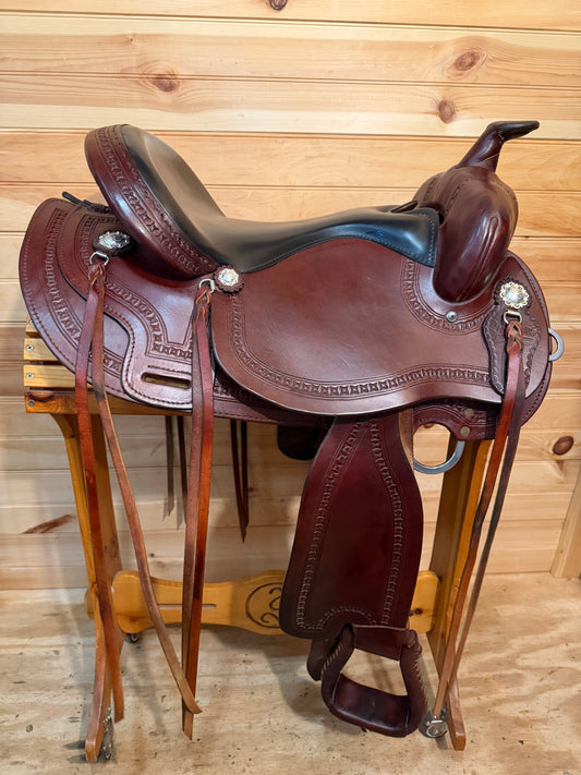 17” Scott Thomas Monument Trail Western Saddle (2025)