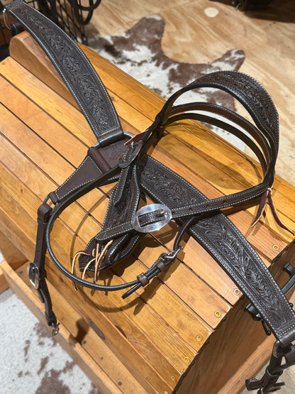 Professional’s Choice Dark Oil Oak leaf Browband Headstall & Breast Collar Tack set