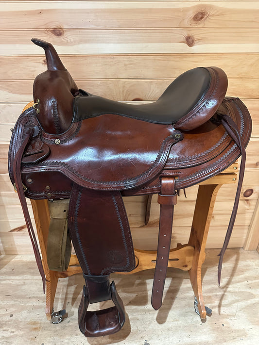 16” Circle Y Flex-Lite Round Skirt Western Trail Saddle Model 1548