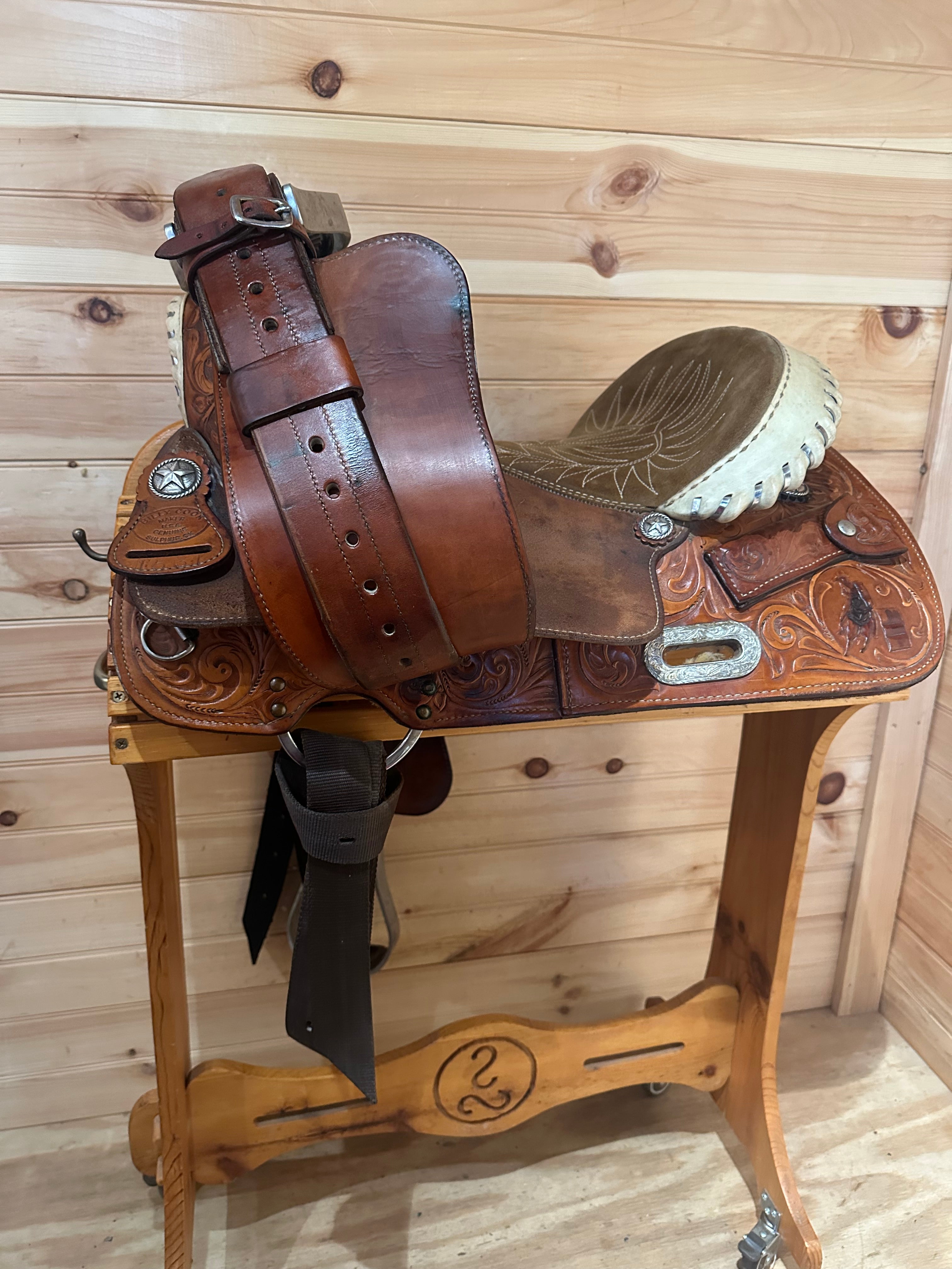 15” Billy Cook Maker Sulphur, OK Barrel Racing Saddle Model 1531