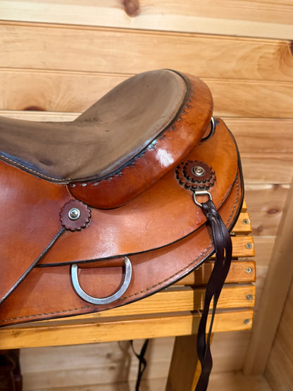 16.5” National Bridle Shop Gaited Endurance Saddle Model 2624