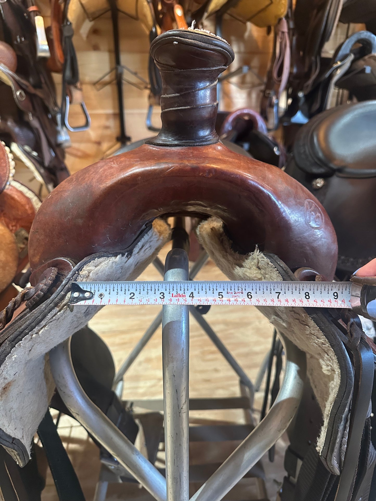 17” Dakota Saddlery Western Roping Saddle Model 501C