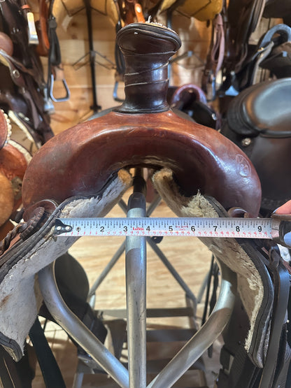 17” Dakota Saddlery Western Roping Saddle Model 501C