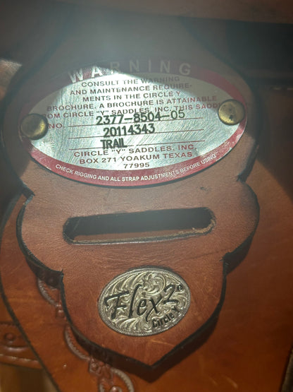15” Circle Y Alpine Flex2 Western Trail Saddle Model 2377