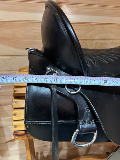 16.5” Tucker Buffalo Trail Western Saddle Model 270