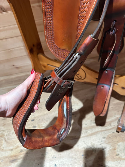 15.5” Crates Equi-Fit Ladies Reiner Western Saddle Model 4522-3