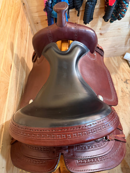 17” Scott Thomas Monument Trail Western Saddle (2025)