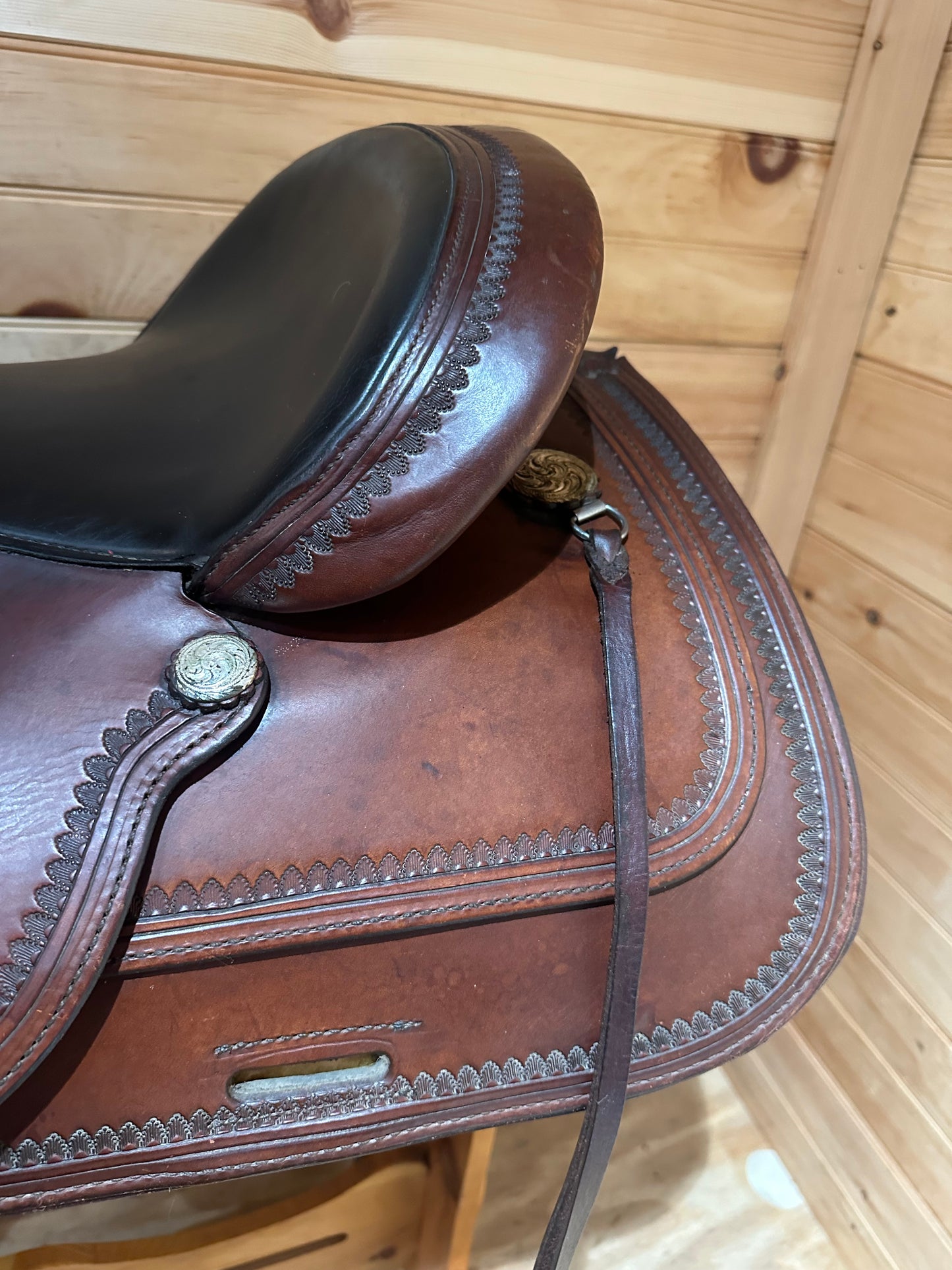 16” Circle Y Topeka Flex-Lite Western Trail Saddle Model 1551