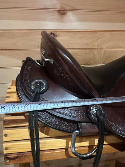 15.5” Allegany Mountain Saddlery Endurance Trail Saddle