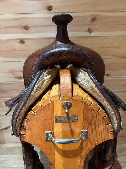17” Circle Y Topeka Flex-Lite Western Trail Saddle Model 1551