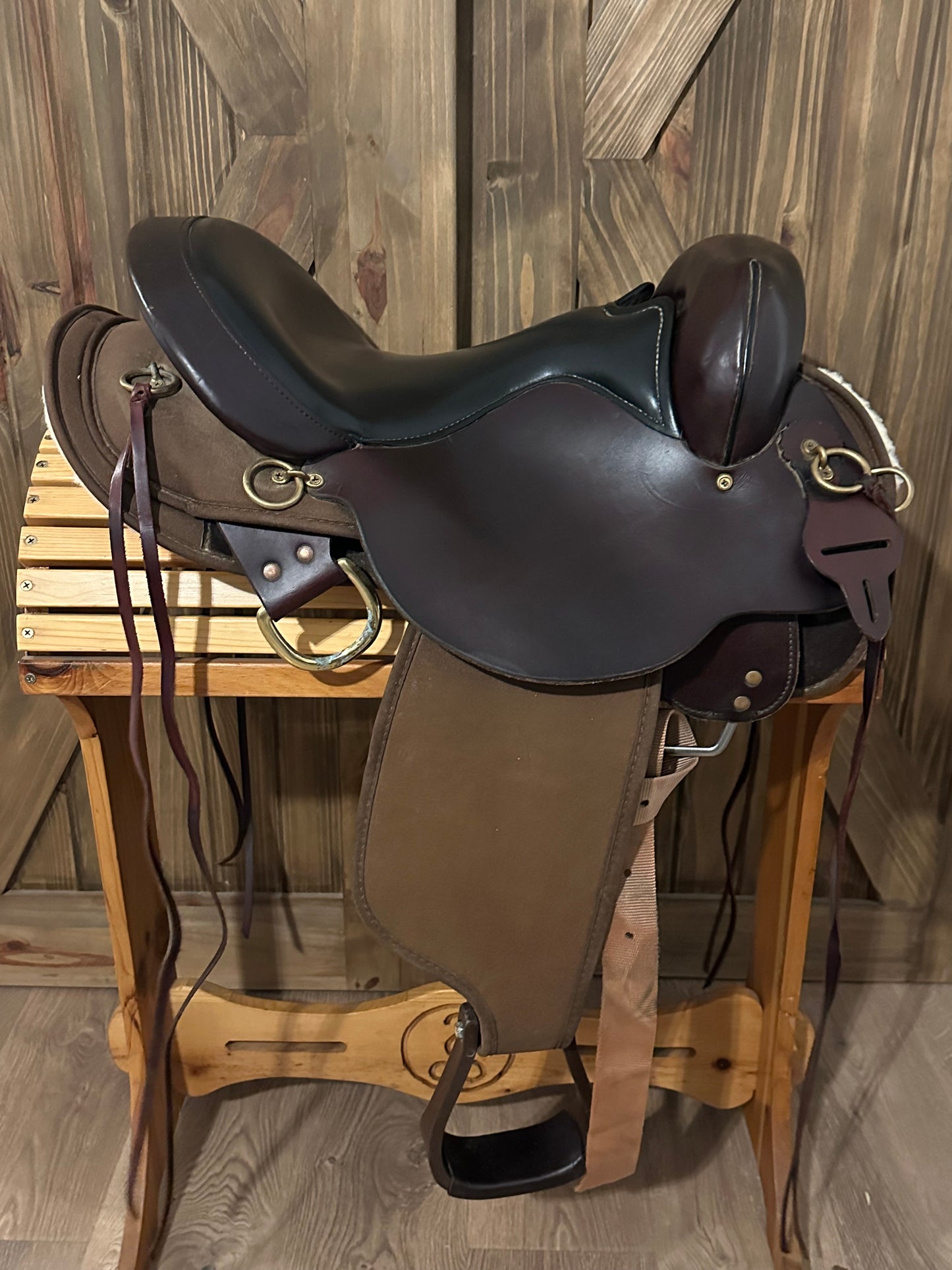 15” Circle Y High Horse Highbank Endurance Trail-boss Saddle