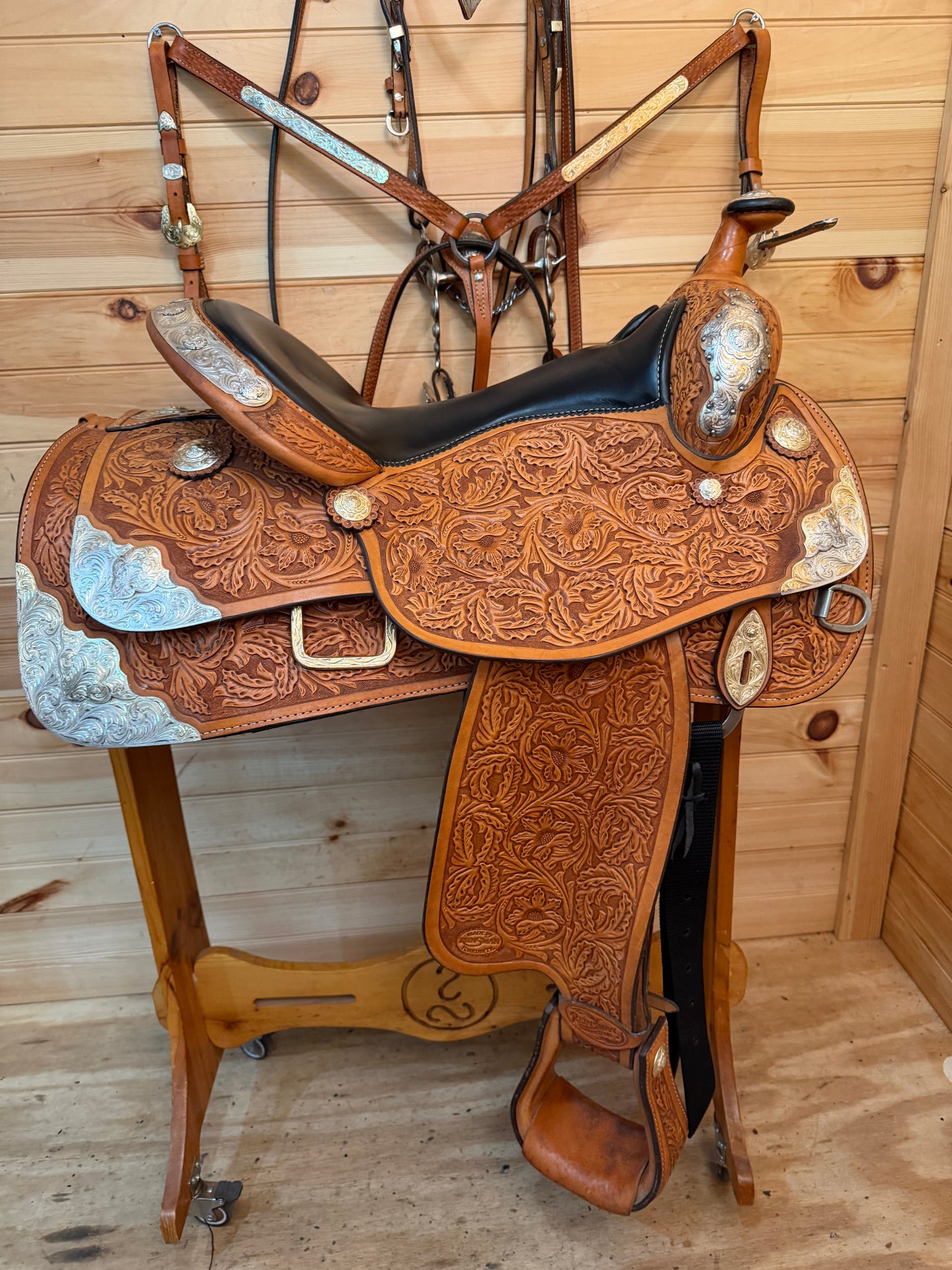 16” Reinsman Supreme Show Western Show Saddle Model 4586