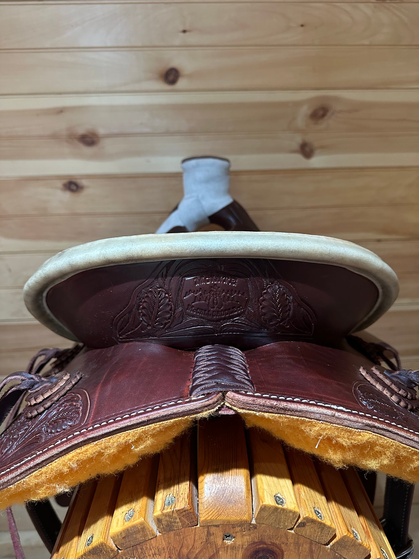 16” McCall Mclite Wade Saddle Model W028-126 (New)