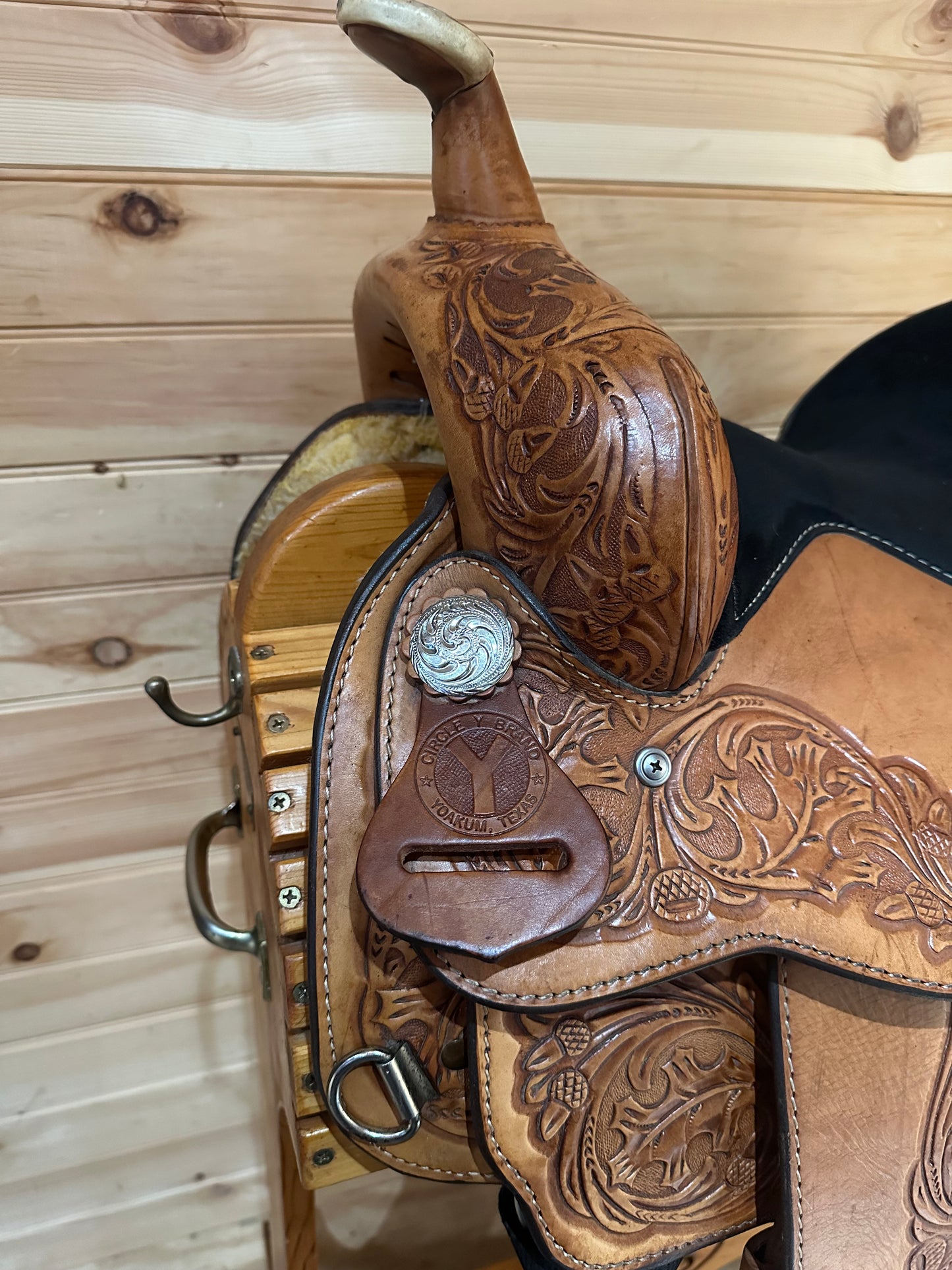 14” Circle Y Youth Western Show Saddle Model 3674