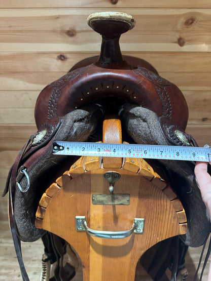 17.5” Tucker Ranch Hand Western Trail Saddle Model 250