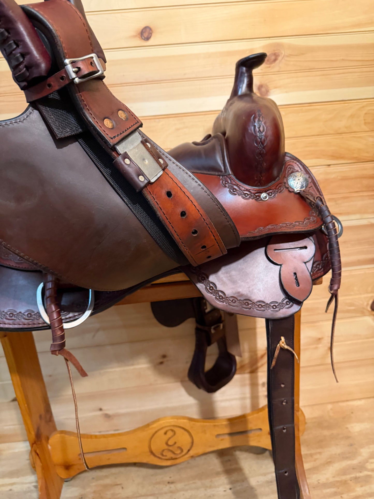 16” Circle Y Alpine Flex2 Western Trail Saddle Model 2377 (2018)