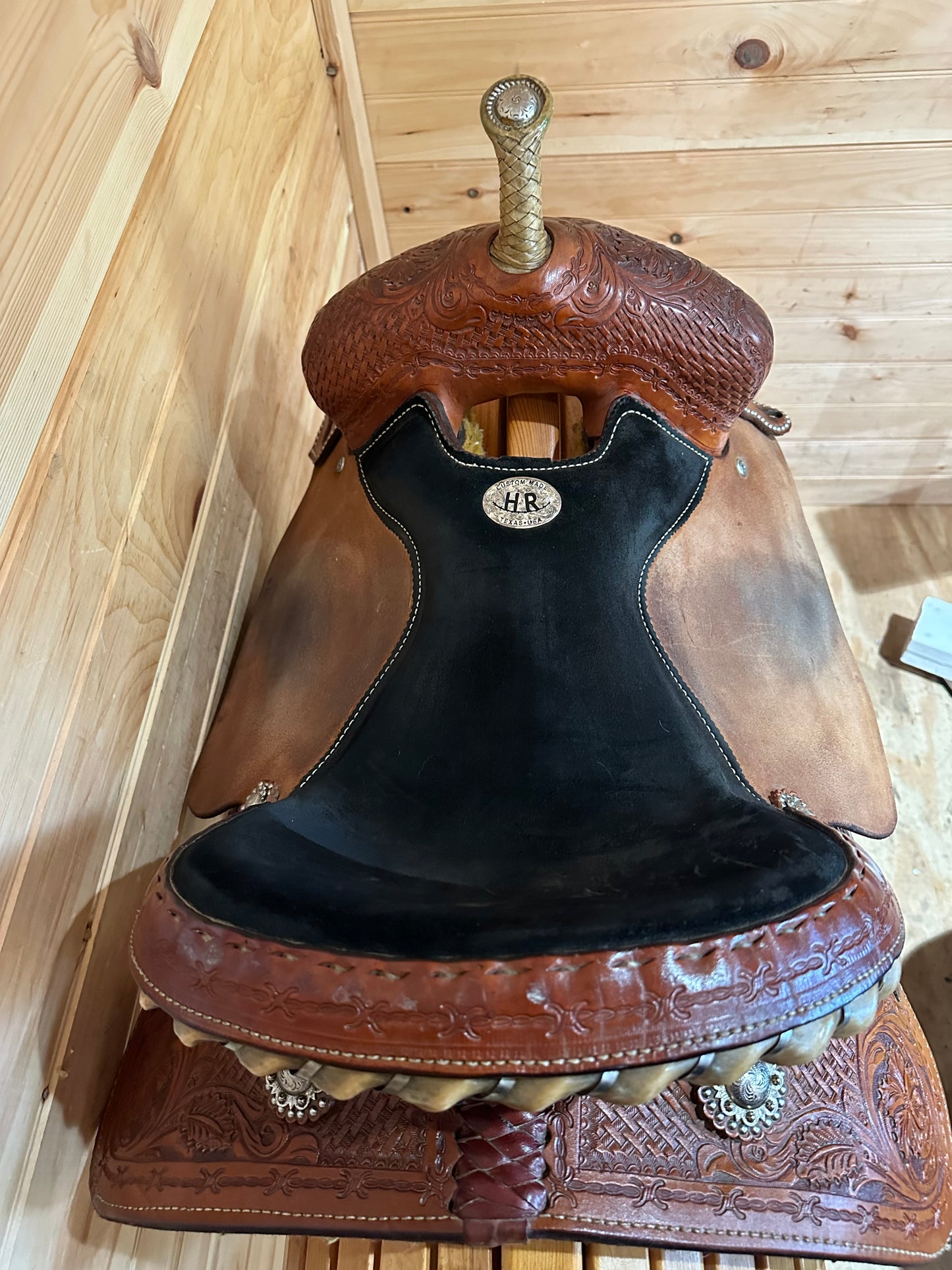15” Hud Roberts HR Barrel Racing Western Saddle
