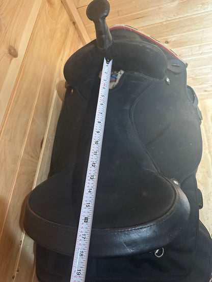 17” Circle Y Park & Trail Lightweight Western Saddle Model 3011