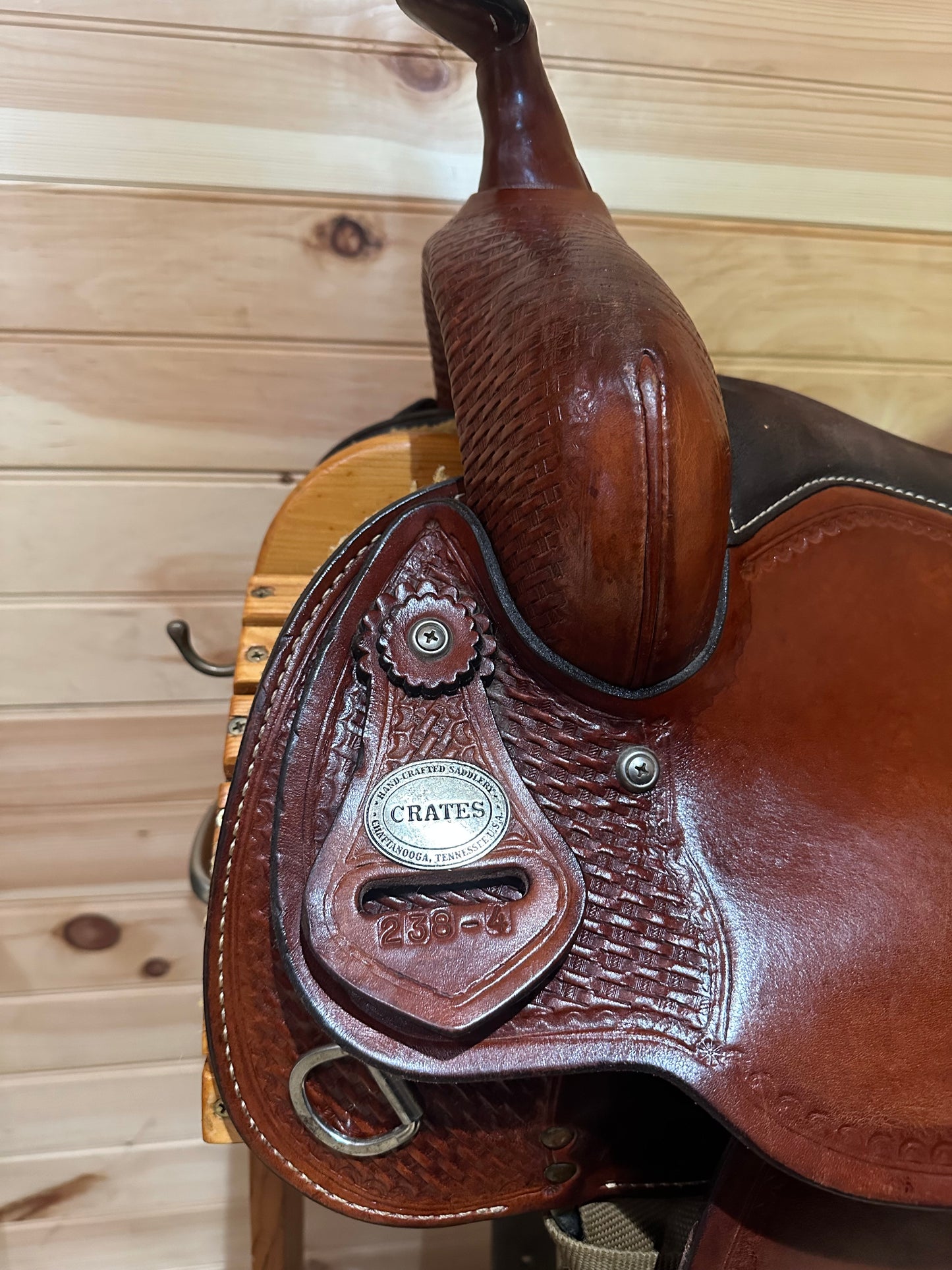 16” Crates Western Trail Saddle Model 238-4