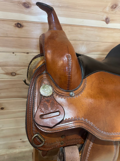 16” Circle Y Topeka Flex-Lite Western Trail Saddle Model 1551