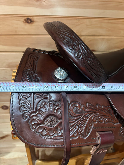 15” Circle Y Park & Trail Western Saddle Model 3607