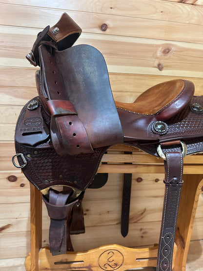 15.5” McCall Cowhorse Western Saddle Model 690 1203