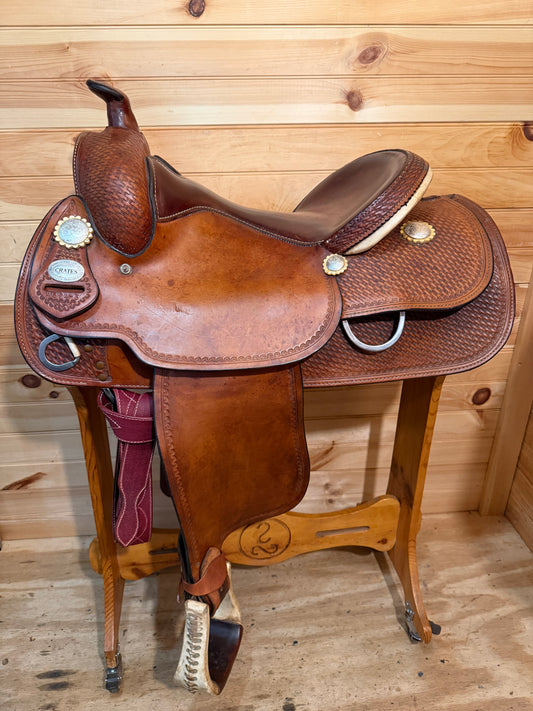 15.5” Crates Equi-Fit Reiner Saddle Model 4524-3