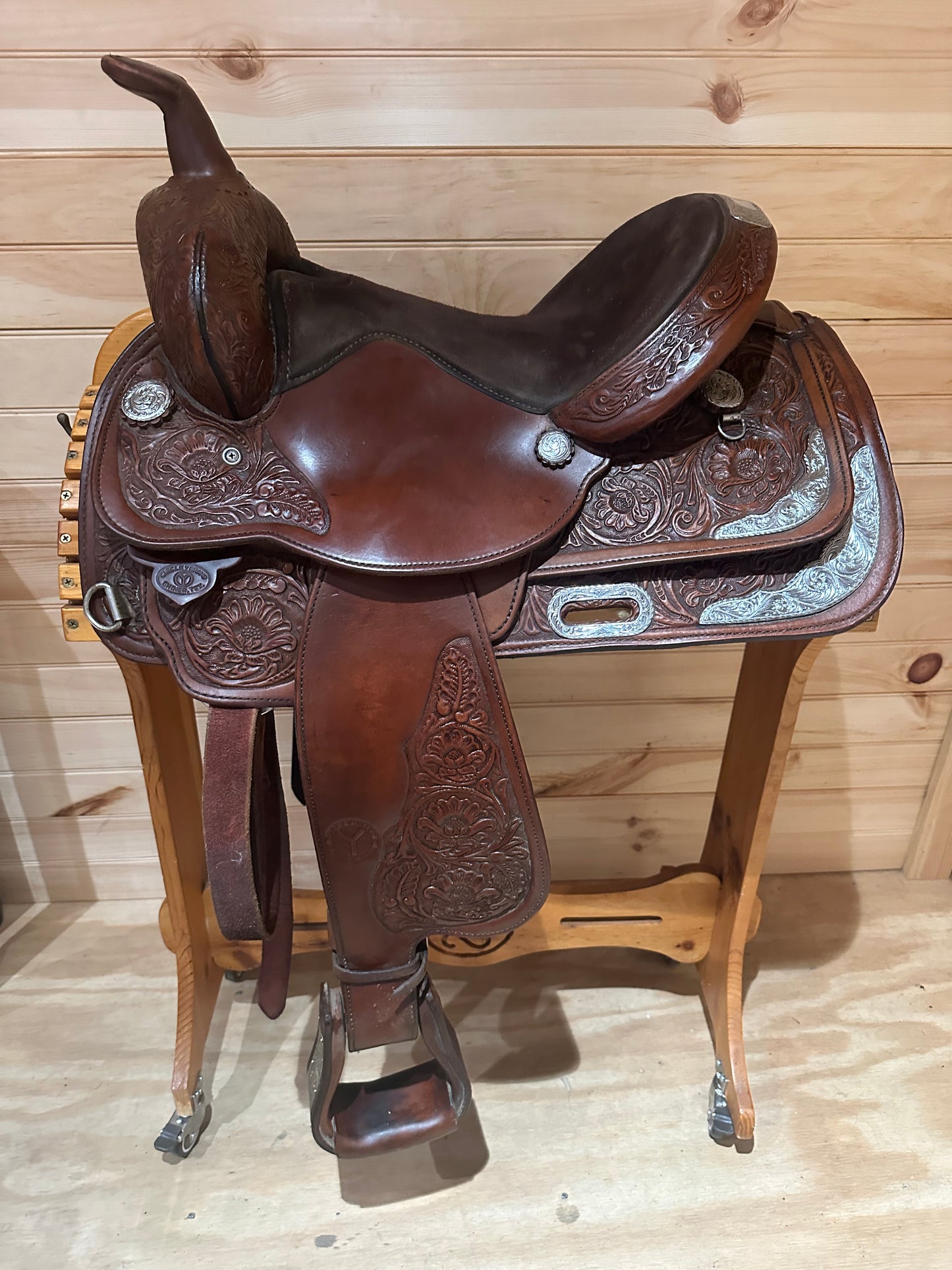 Selle Western Horse RCA cuir véritable couleur marron taille 24 Selle Western Horse RCA cuir véritable couleur marron taille 24