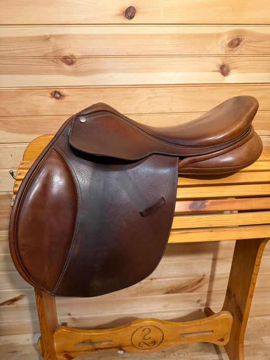 17” Collegiate Convertible Saddle- Easy Change Gullet